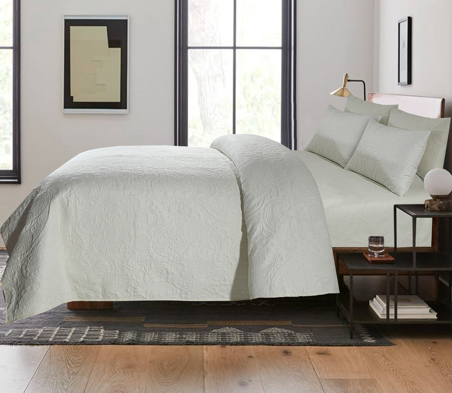 Plain BEDSPREAD 3pcs Set - OFF WHITE (Light Filling)