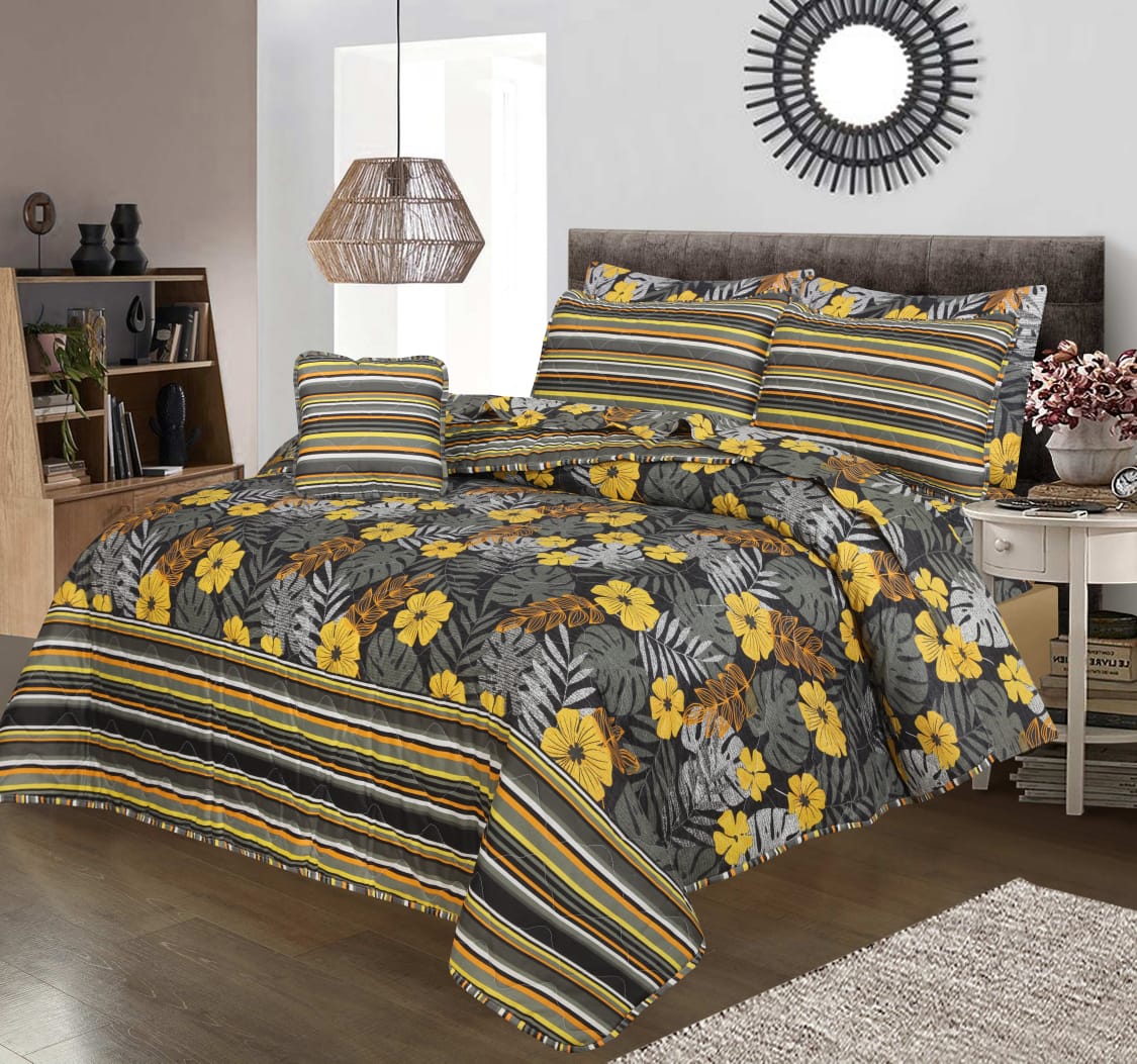 FLOWERY -7PCS  Summer Comforter Set (Light Filling)